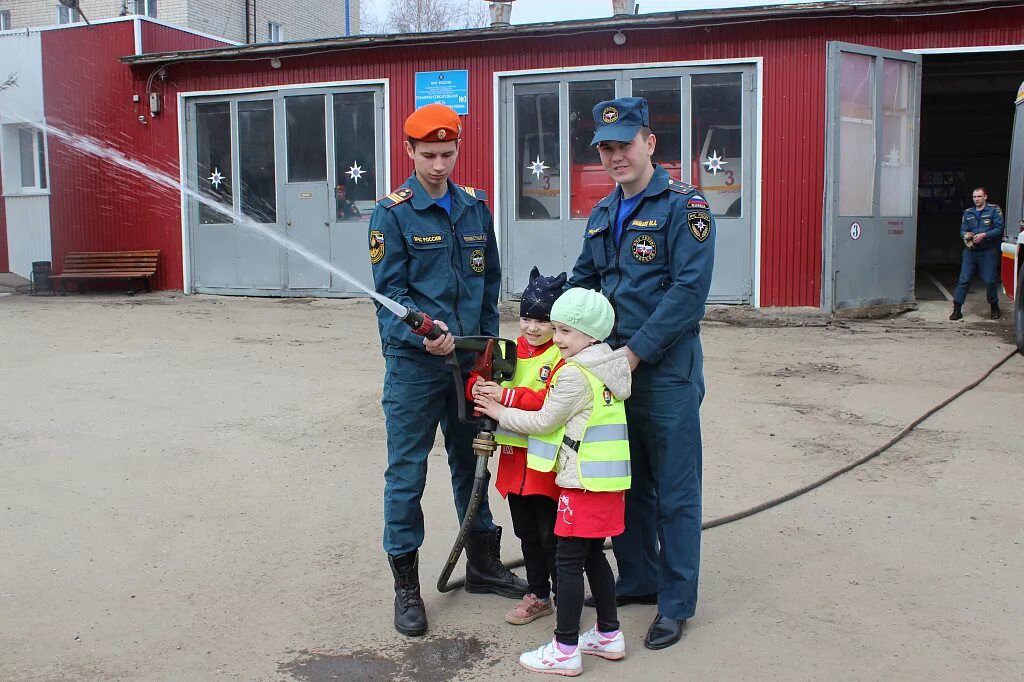 Пч 15. 15 Пожарная часть Ульяновск. Пожарная часть Саранск. Пожарная часть 1 Саранск. ПСЧ 5 Саранск.