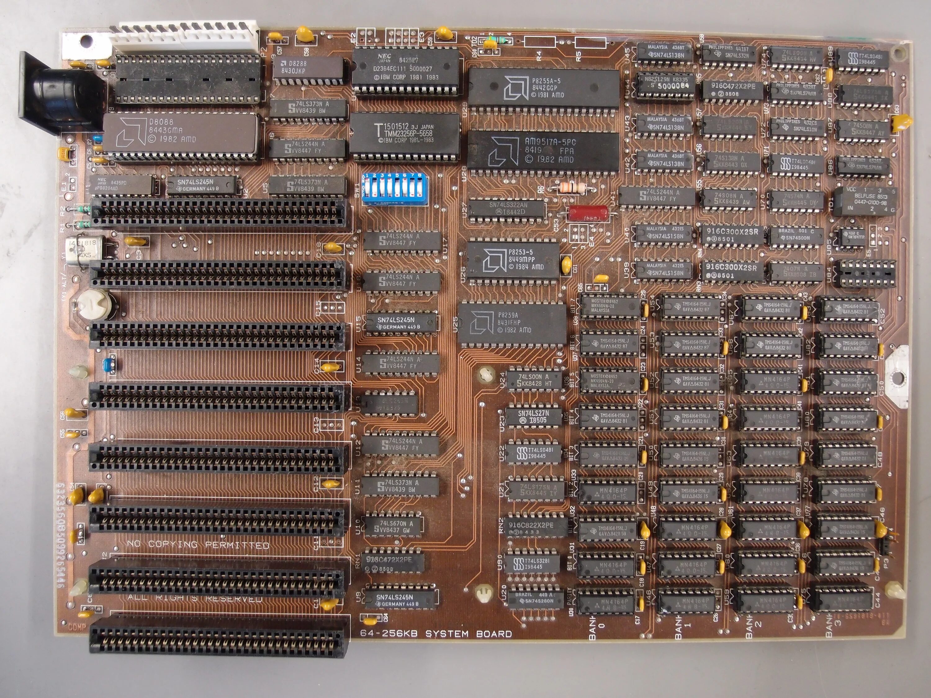 Ibm xt. IBM PC XT 5160. Материнская плата XT 8086. IBM 5160 mainboard. Материнская плата IBM XT.