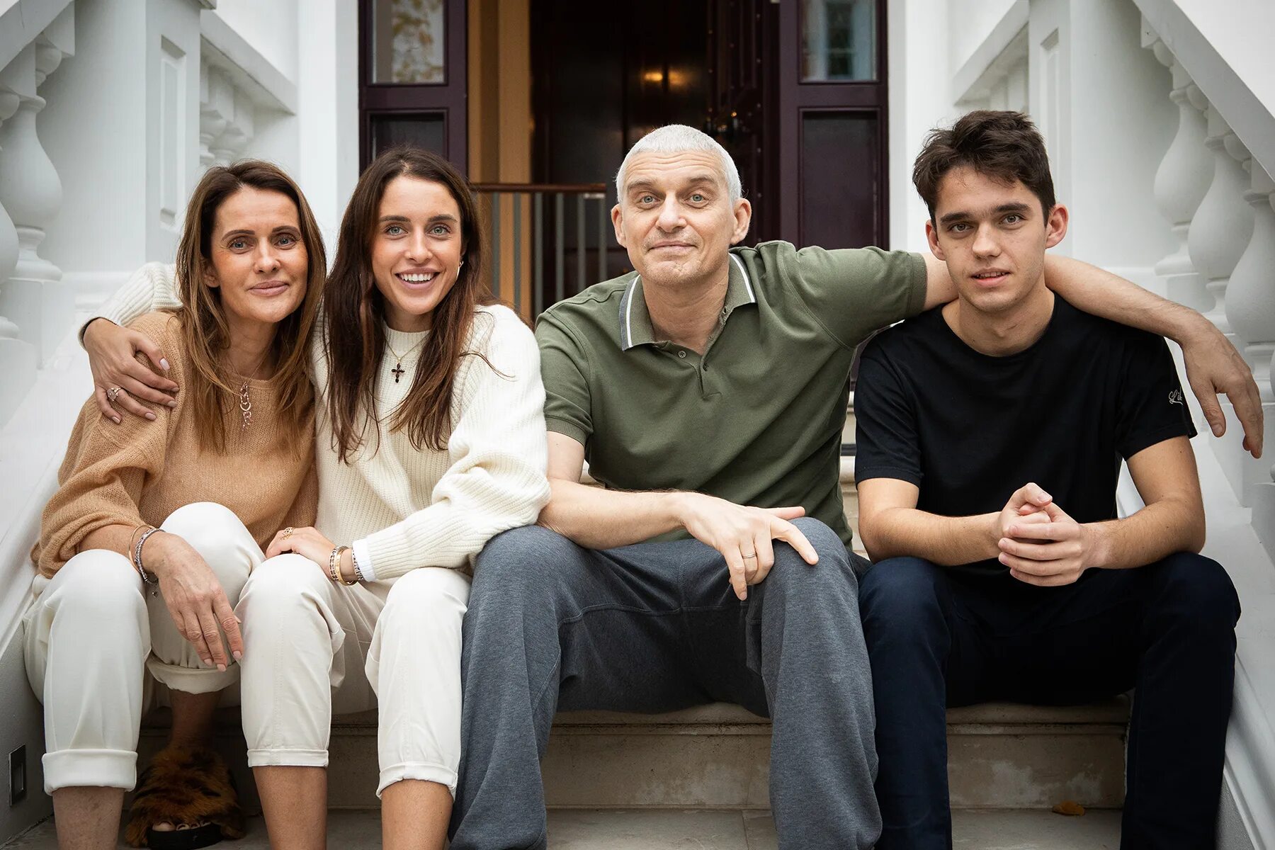 олег тиньков сын. олег тиньков сын роман. олег тиньков. олег тиньков сын павел. тинькофф олег семья.