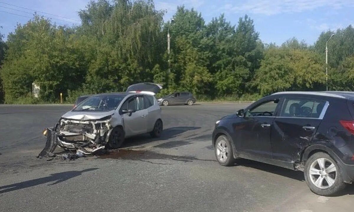 Татарстан новости на сегодня происшествия. Авария Тэцевская Казань.