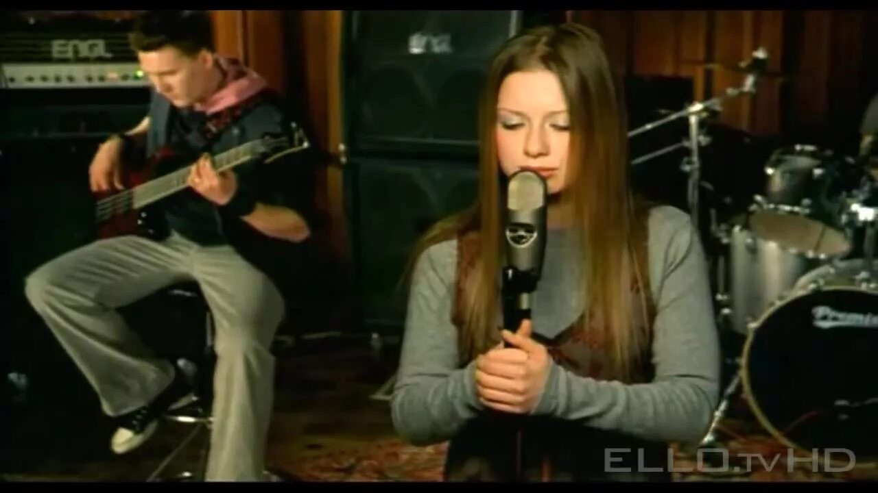 Савичева обложка альбома. Юлия савичева корабли фабрика звезд. Савичева прощай моя любовь слушать. Юлия савичева прощай. Савичева прощай моя любовь слушать.