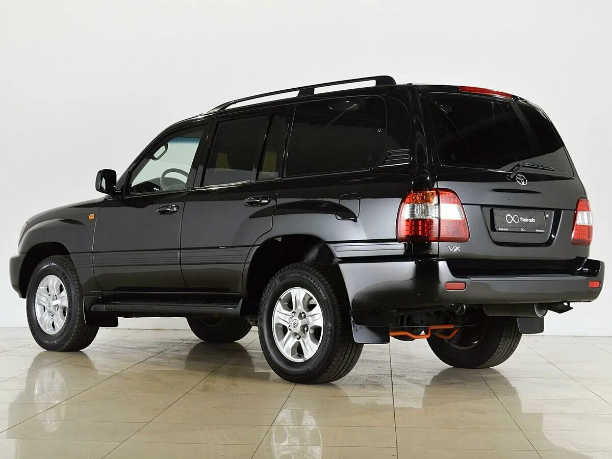 Toyota Land Cruiser 100. Toyota Land Cruiser 100 2006. Тойота ленд Крузер 100 черный. Toyota Land Cruiser 100 2006 чёрный.