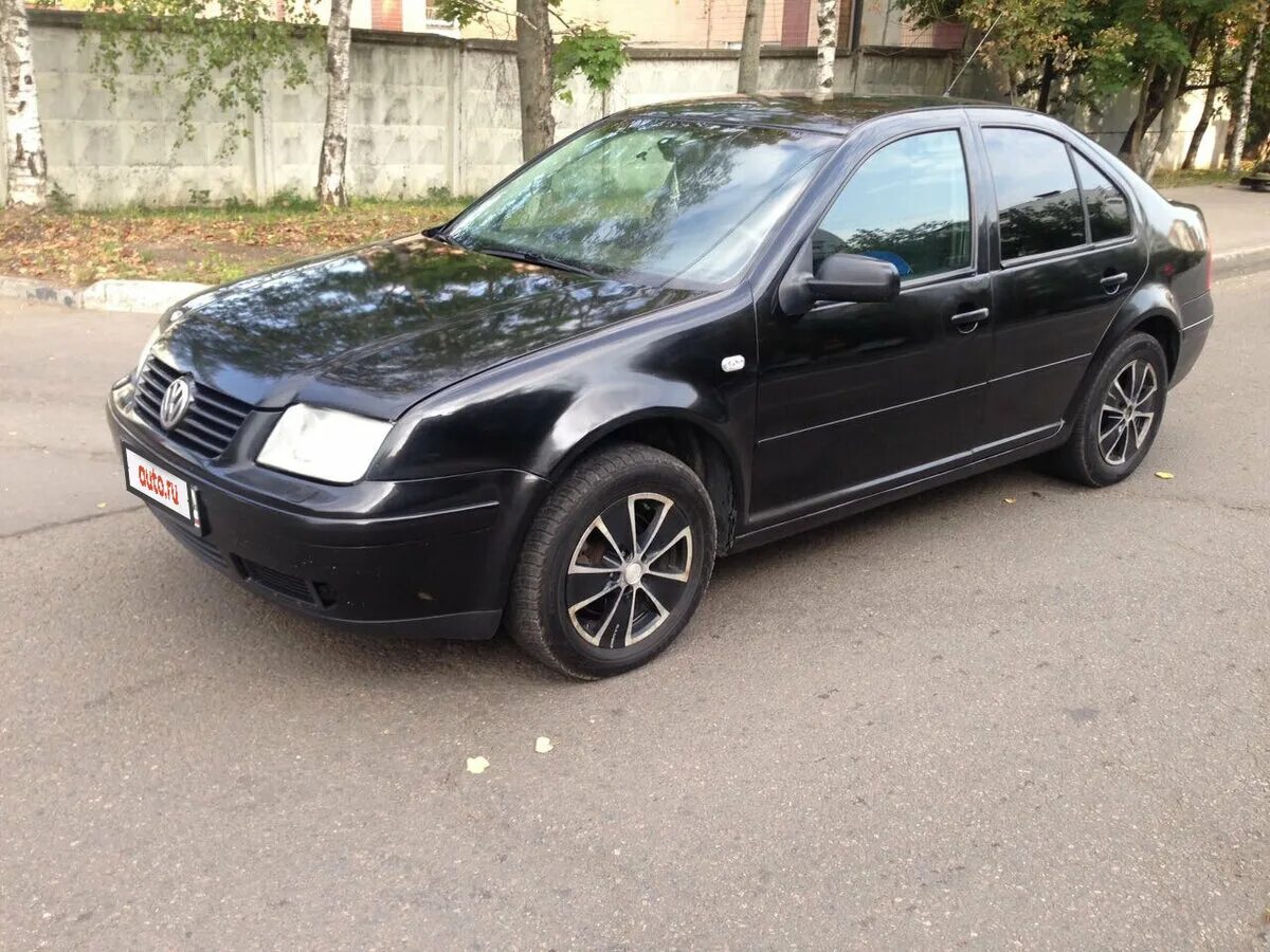 Бор 2000 года. Фольксваген Бора 2000. Volkswagen Bora 2000 год. VW Bora 2000 1.6. Фольксваген Бора черный.