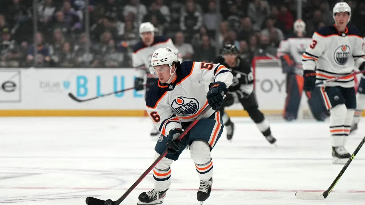 Нхл бомбардиры 2023-2024. Нхл бомбардиры 2023-2024. Период в хоккее. Нхл бомбардиры 2023-2024. Нхл бомбардир игры.