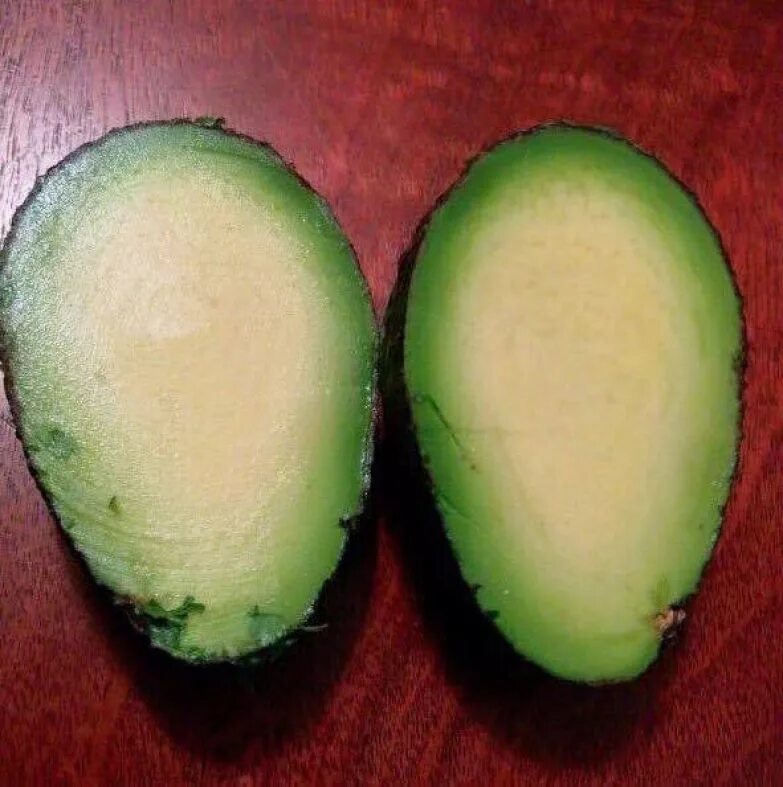 мини авокадо. вес 1 авокадо без косточки. авокадо мини без косточки. авокадо с большой косточкой. авокадо без кости.
