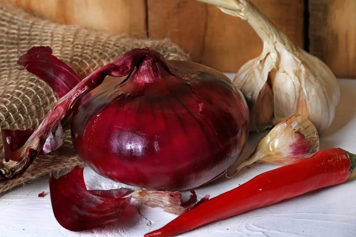 ялтинский лук севок. ялтинский лук севок. ялтинский лук семена. лук ялтинский молодой. сорт лука ялтинский красный.