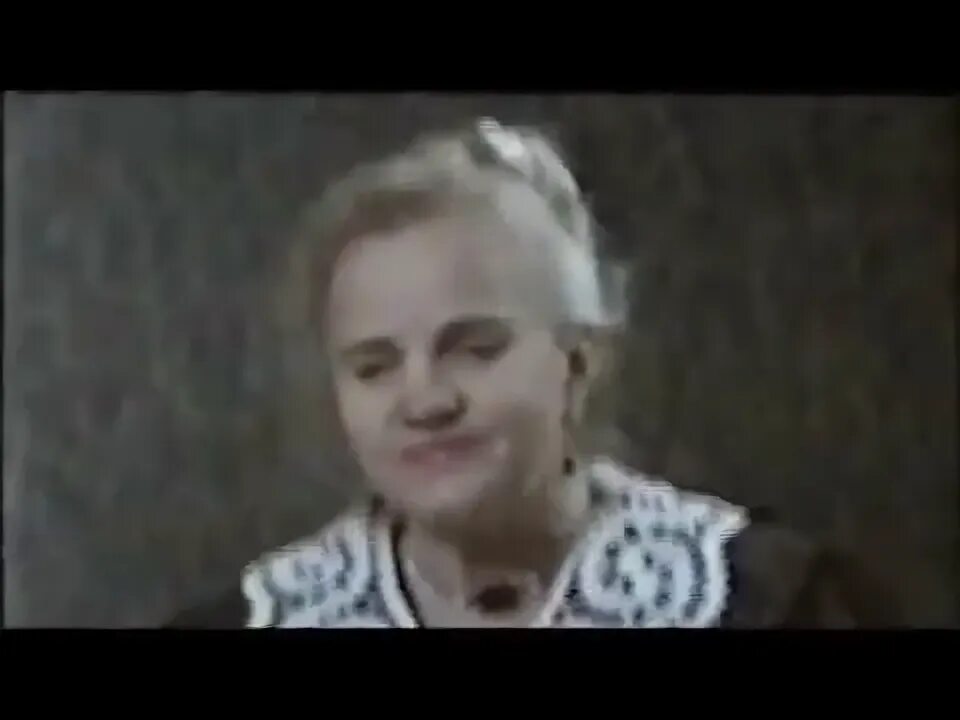 Все зрители были заворожены певучим голосом. Все зрители были заворожены певучим голосом