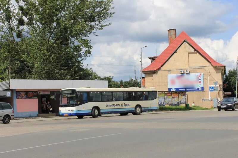 Вокзал зеленоградск автобус. Багратионовск Калининградская область автовокзал. Автобус Калининград город Багратионовск. 113 Багратионовск Калининград. ЖД вокзал Багратионовск.