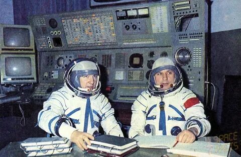 24 ноября 1977