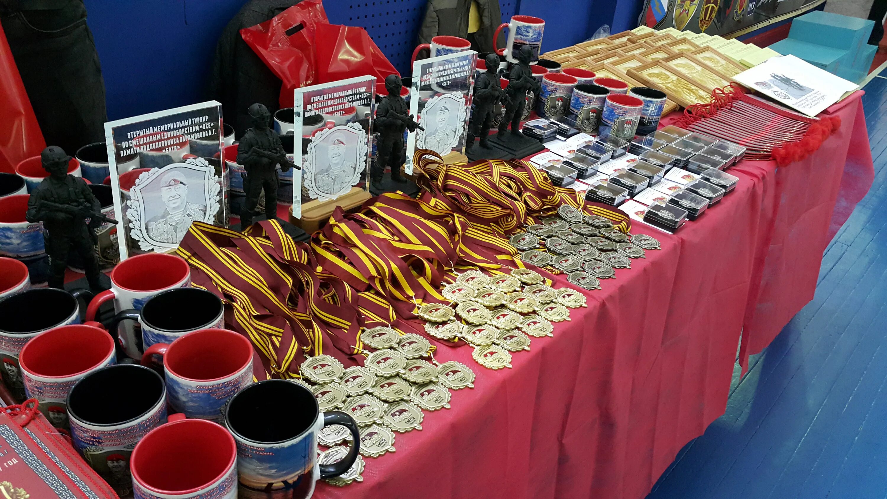 Отраслевые награды лого. Медали российского союза спасателей. Фабрика наград. Фабрика наград. Фабрика наград санкт-петербург.