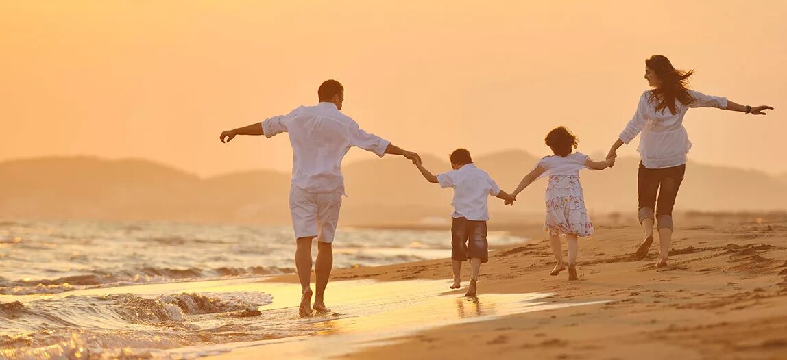 Risou no himo seikatsu ранобэ. Идеальная жизнь. Мама папа и ребенок. Влюбленные на берегу моря. Моя [не]идеальная жизнь.