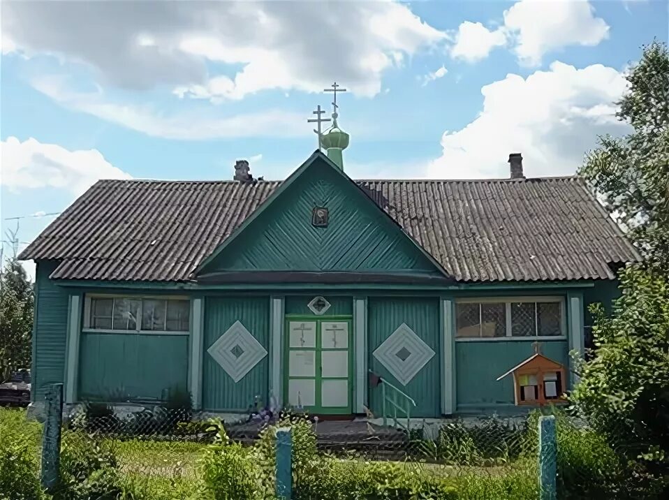 Тесово новгородская область. Рогавка Новгородская область, храм. Посёлок тёсово-Нетыльский. Храм Ксении Петербургской Рогавка. Памятники поселка Тесово Нетыльский.