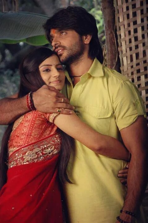 Любовь подобна богу индия. Ниведита бхаттачария и ашиш шарма. Любовь подобна богу все. Ашиш шарма фатех. Любовь подобна богу все.