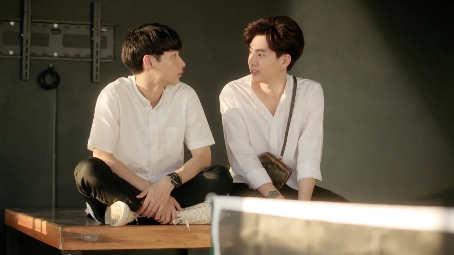 лакорн теория любви кхай. теория любви лакорн. дорама теория любви кхай. дорама теория любви 2 сезон. чиннарат сирипхонгчхавалит.