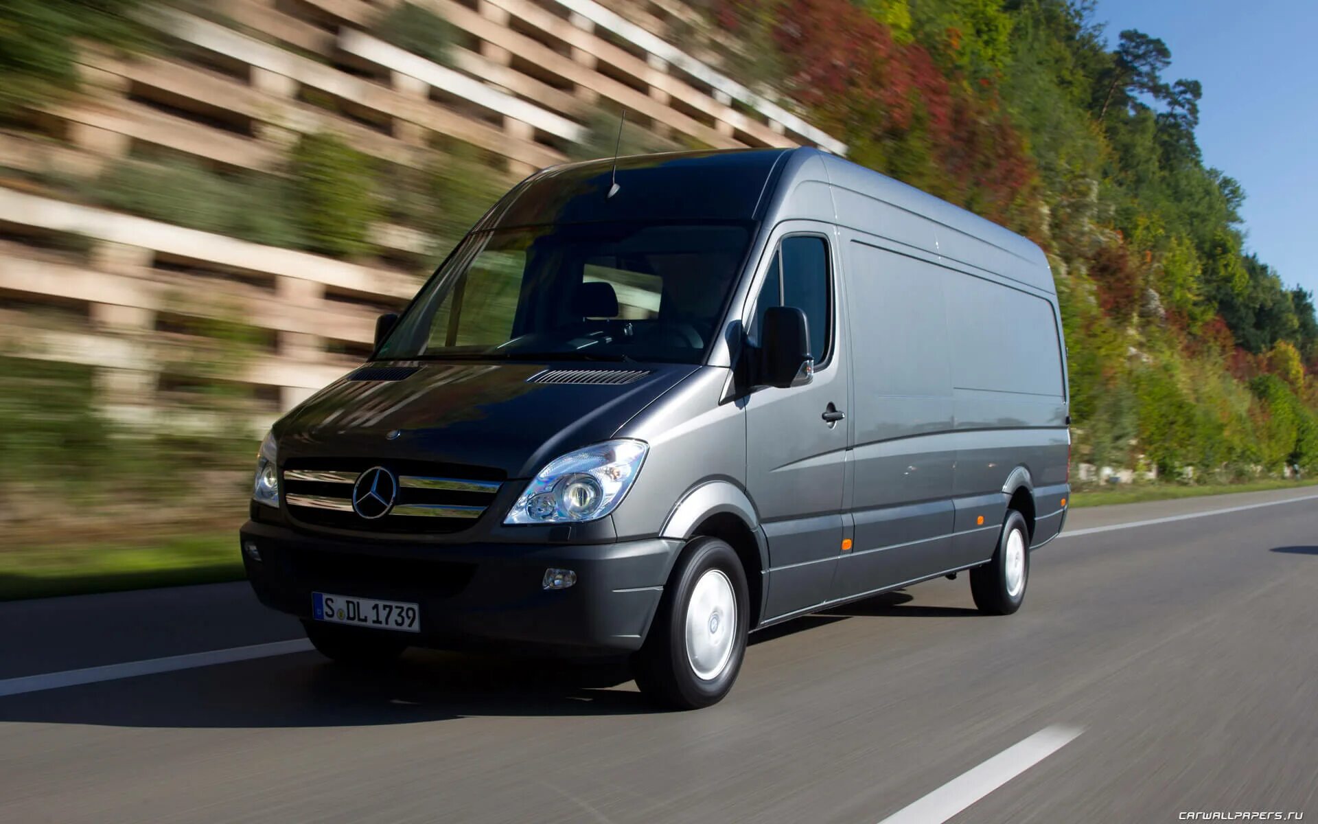 Что такое спринтер. Mercedes-Benz Sprinter 906. Mercedes-Benz Sprinter w904. Мерседес Бенц Спринтер 3. Мерседес Бенц Спринтер грузовой.