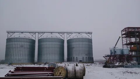 За три дня на элеватор доставили 651