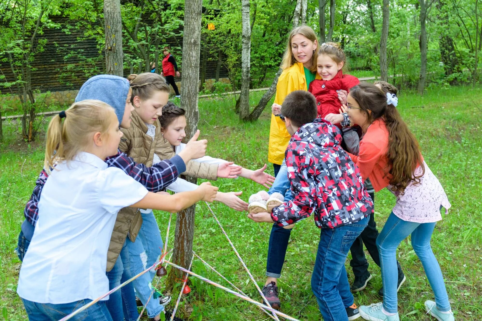 Игры на улице одному. Квест для детей. Квест на природе для детей. Игры на природе для детей. Квест игра для детей.