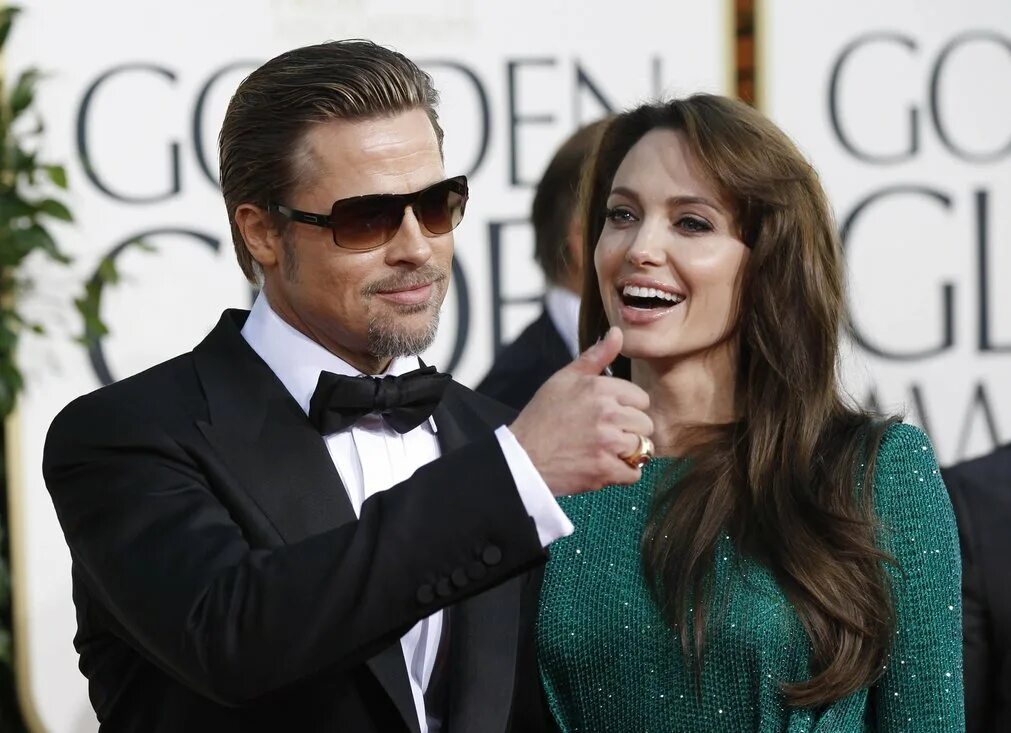 Питт изменил. Брэд Питт и Анджелина Джоли. Brad Pitt and Angelina Jolie. Анджелина Джоли фото. Брэд Питт жена.