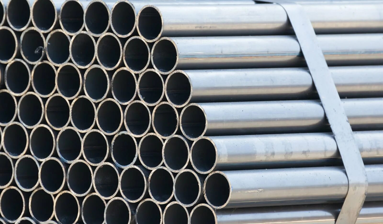What kind of new technologies is used currently in railway manufacturing. Текстура трубы. Tata steel llanwern. Steel structure platform. Steel need модель.