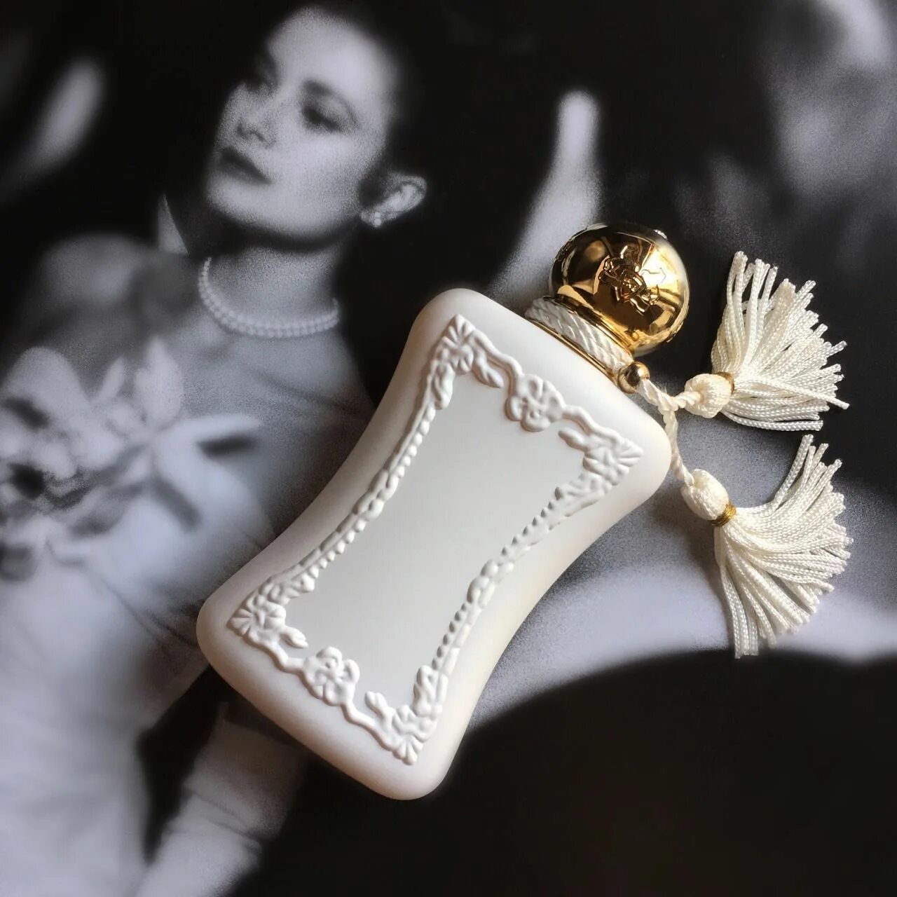 Валайя парфюм. Духи Valaya Parfums de Marly. Парфам де Марли Сэдбери. Parfums de Marly Cassili EDP 75 мл. Parfums de Marly delina 10 мл.