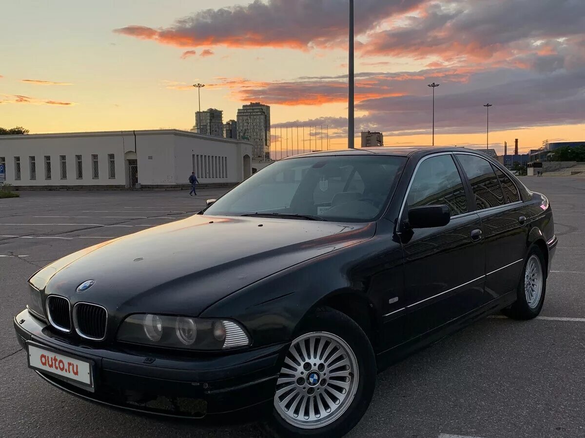 BMW 5 2000. Черная БМВ 5 2000. BMW 520i e39 2000. БМВ 520 е39.