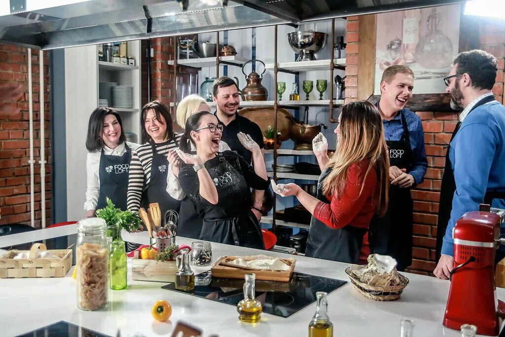 Food loft кулинарная студия. компания la loft. Food loft кулинарная студия беринга. курсы loft. москва, ул.