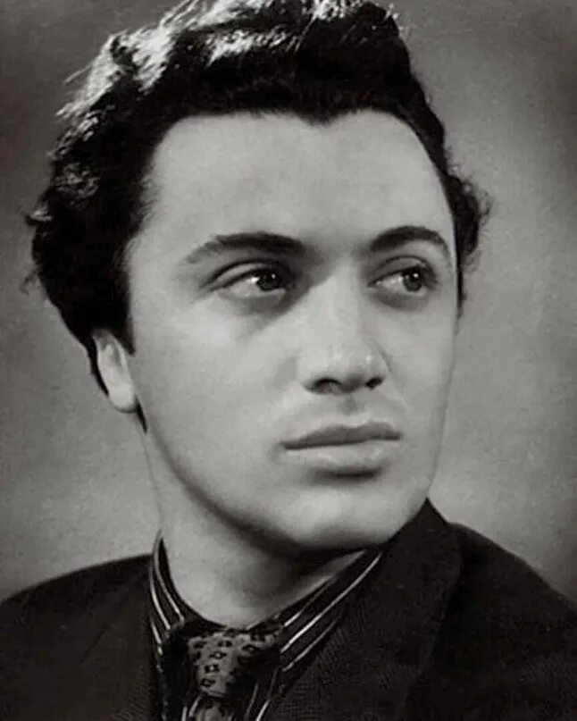 В алов чей псевдоним. Алов режиссер.
