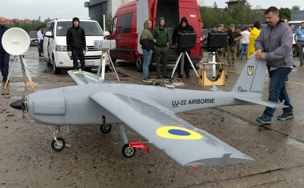 Ukrainian drones. Uj 22 Airborne беспилотник. Uj-22 Airborne ударный БПЛА. Украинский БПЛА uj-22 Airborne. Uj 22 Airborne беспилотник характеристики.