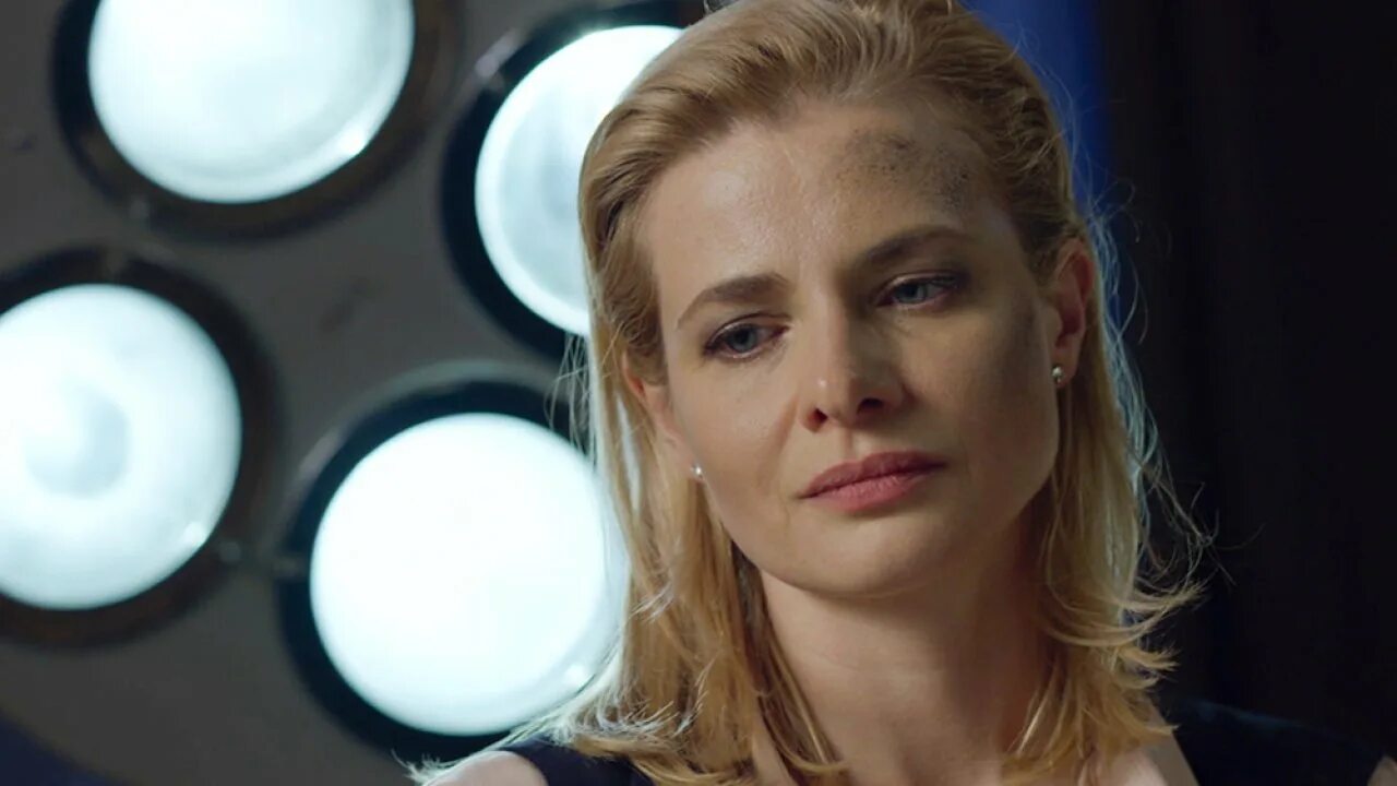 Спецы актриса. Спецы сериал актёры. Яна соболевская 2023. Яна соболевская 2020. Спецы актриса.