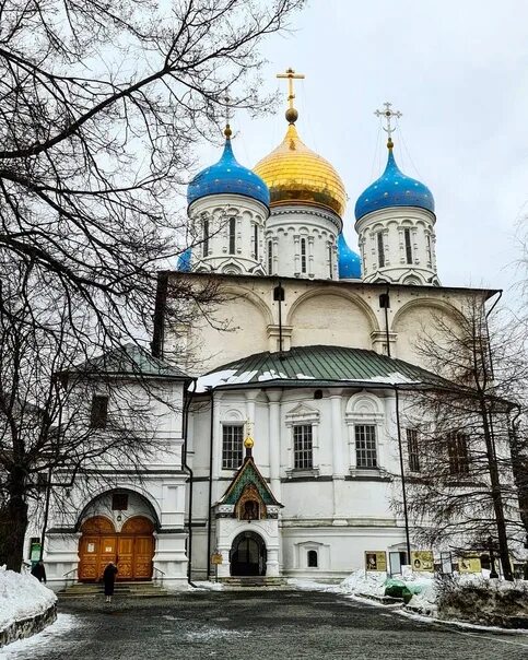 Новоспасский монастырь метро