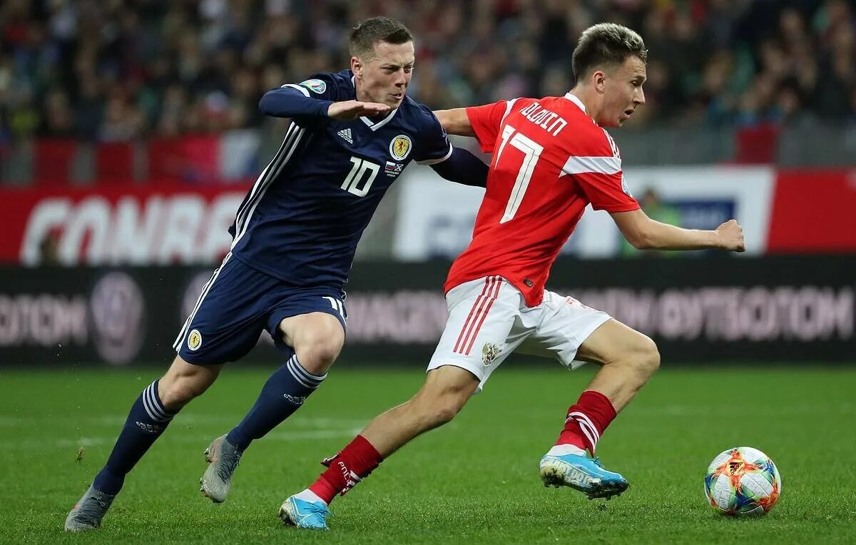 Хвича кварацхелия грузинский футболист. Футбол начало сегодня. Кокорин зенит рпл. Футбол россии. Футбол чемпионат россии рпл.