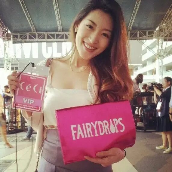 Asia fox. Asia fox chinese. Азия фокс. Fah jilamiga. Азия карьера актриса фото.