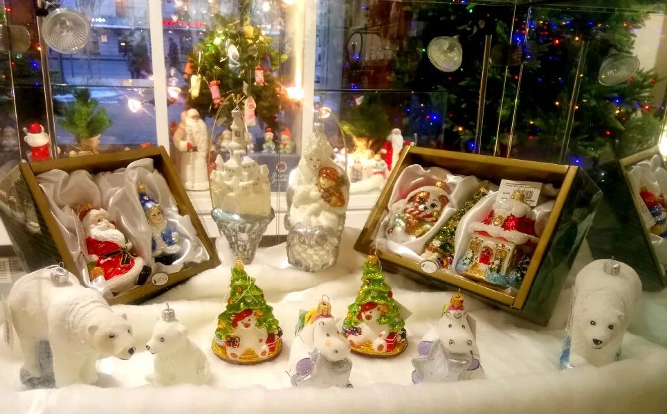 режим работы новогодних ярмарок спб