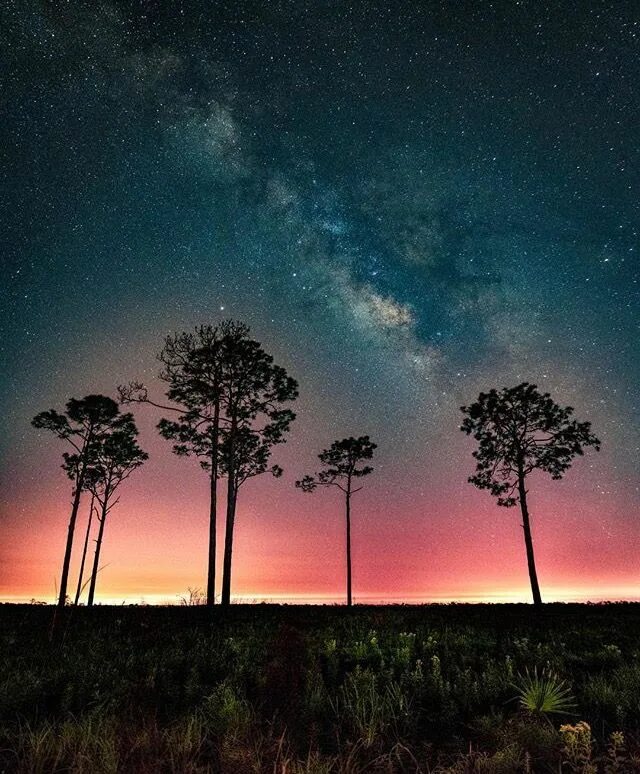 Its night sky. Ночной пейзаж. Природа ночью. Красивые ночные пейзажи. Красивая ночь.