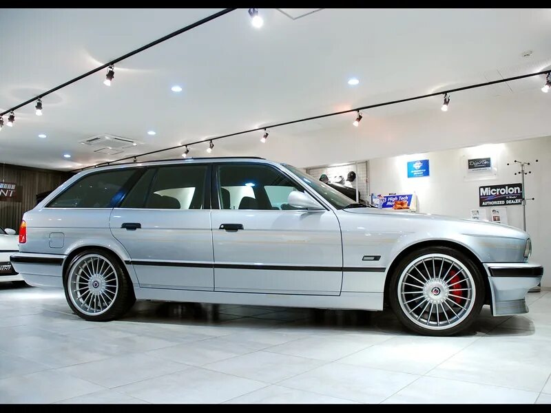 Бош е34. BMW e34 Touring Alpina. БМВ е34 Альпина. Alpina b10 Touring. BMW Alpina 34.