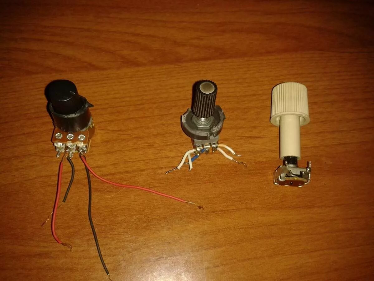 усилитель на pam8403 с регулятором громкости схема. сделай громкость мини. сделай громкость мини. усилитель звука на двух транзисторах 12 вольт. без звука айфон.