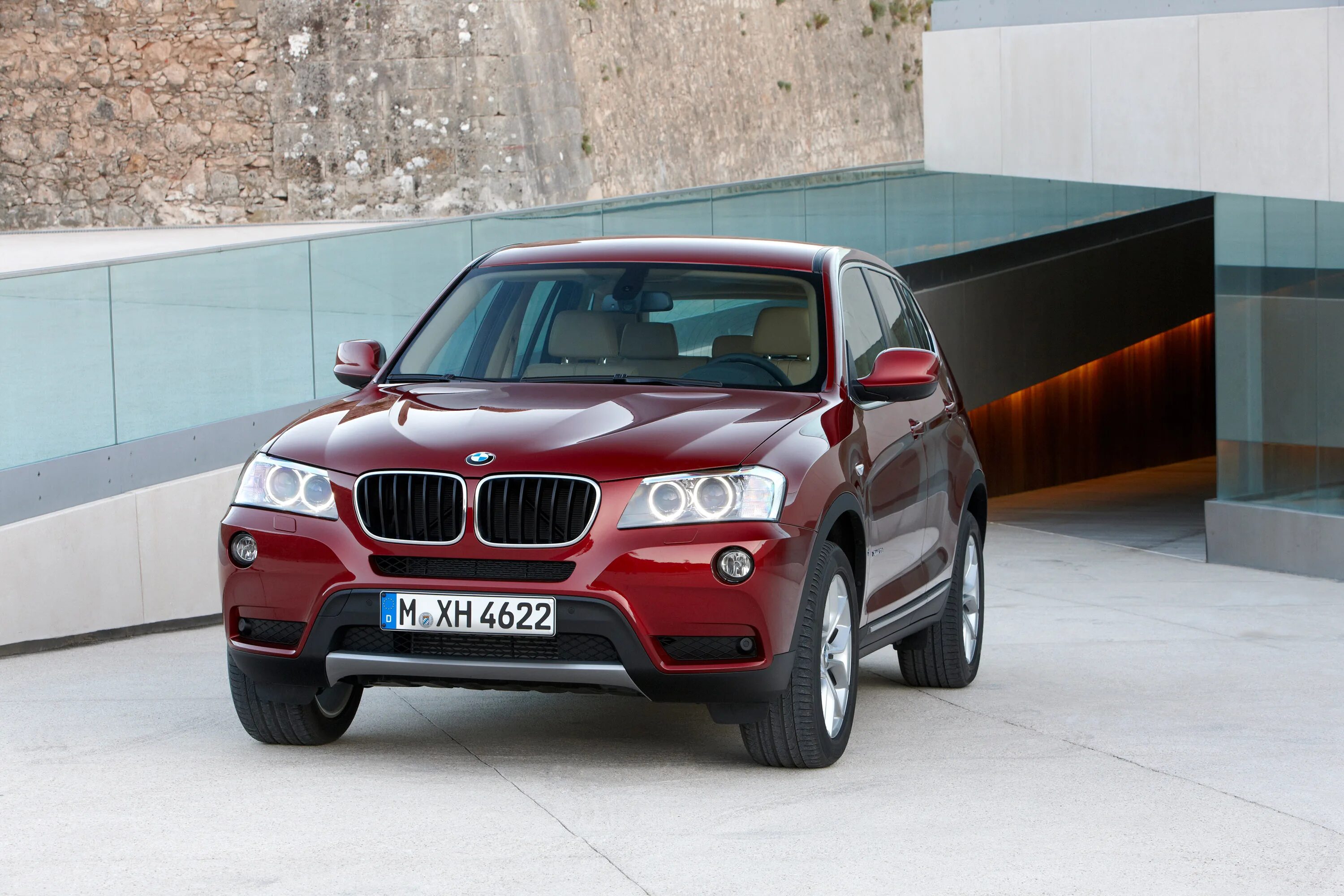 BMW x3 красная. BMW x3 xdrive28i. Джип БМВ x3. Машина БМВ х3. Куплю бмв х1 бу