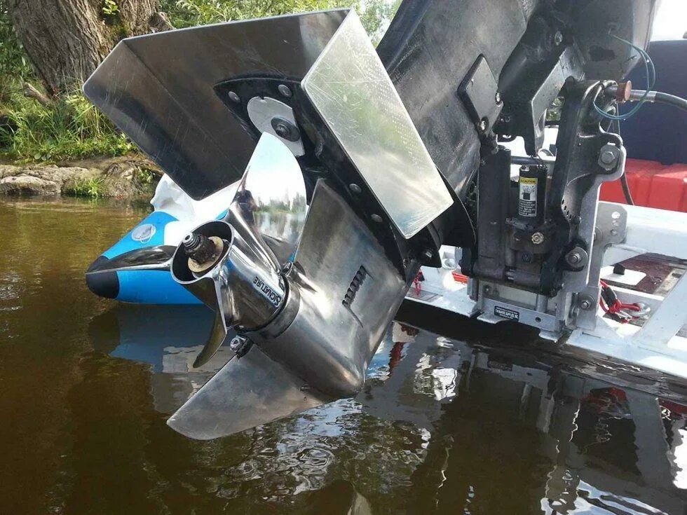 Разбор лодок. Водомет на мотор 9.9. Водомет 9.8. Транец винт водомет. Водомётный Лодочный мотор 9.8 л.с.