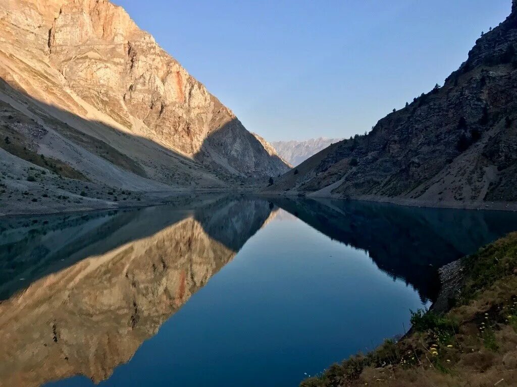 Новое кули. Озеро Бадак в Узбекистане. Река Амударья Таджикистан. Река Амударья в Узбекистане. Река Амударья Туркменистан.