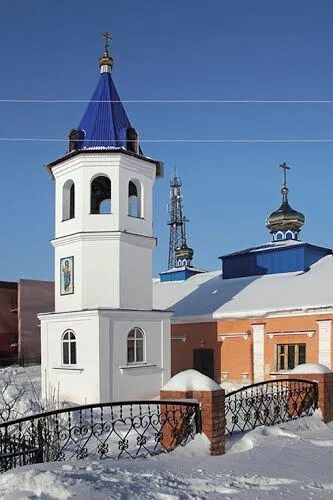 Центральная площадь в Мирном