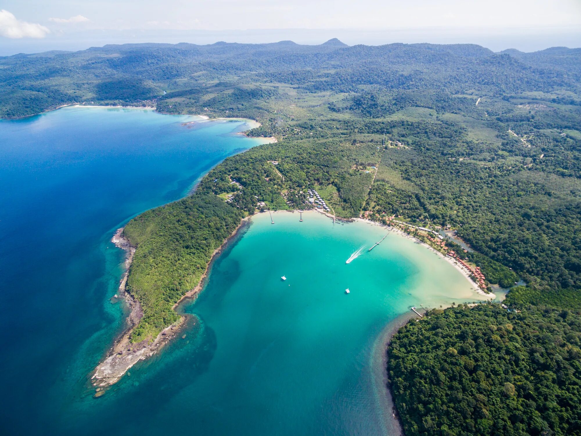 Остров где пенелопа. Ко Куд Тайланд. Остров какут в Тайланде. Остров Koh kood. Острова Таиланда с высоты.