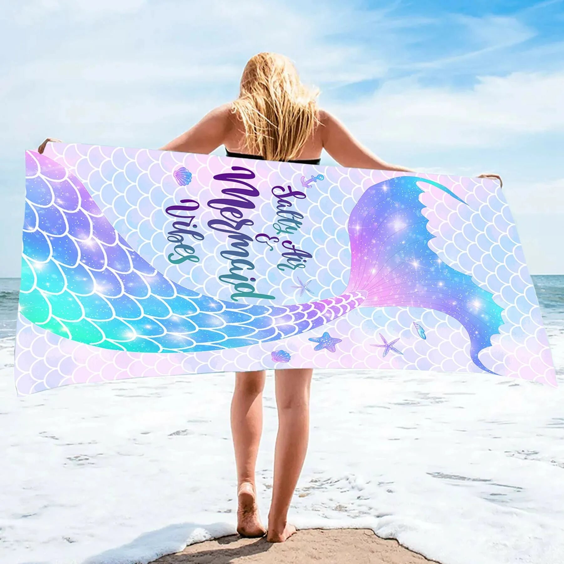 Пляжное быстросохнущее полотенце микрофибра. Полотенце на пляже. Пляжное полотенце из микрофибры. Подушка для пляжа.