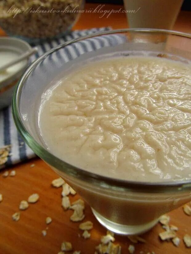 Овсяный кисель на поминки. Овсяный кисель изотова. Овсяный кисель из геркулеса. Овсяный кисель из хлопьев. Овсяной кисель доктора изотова.