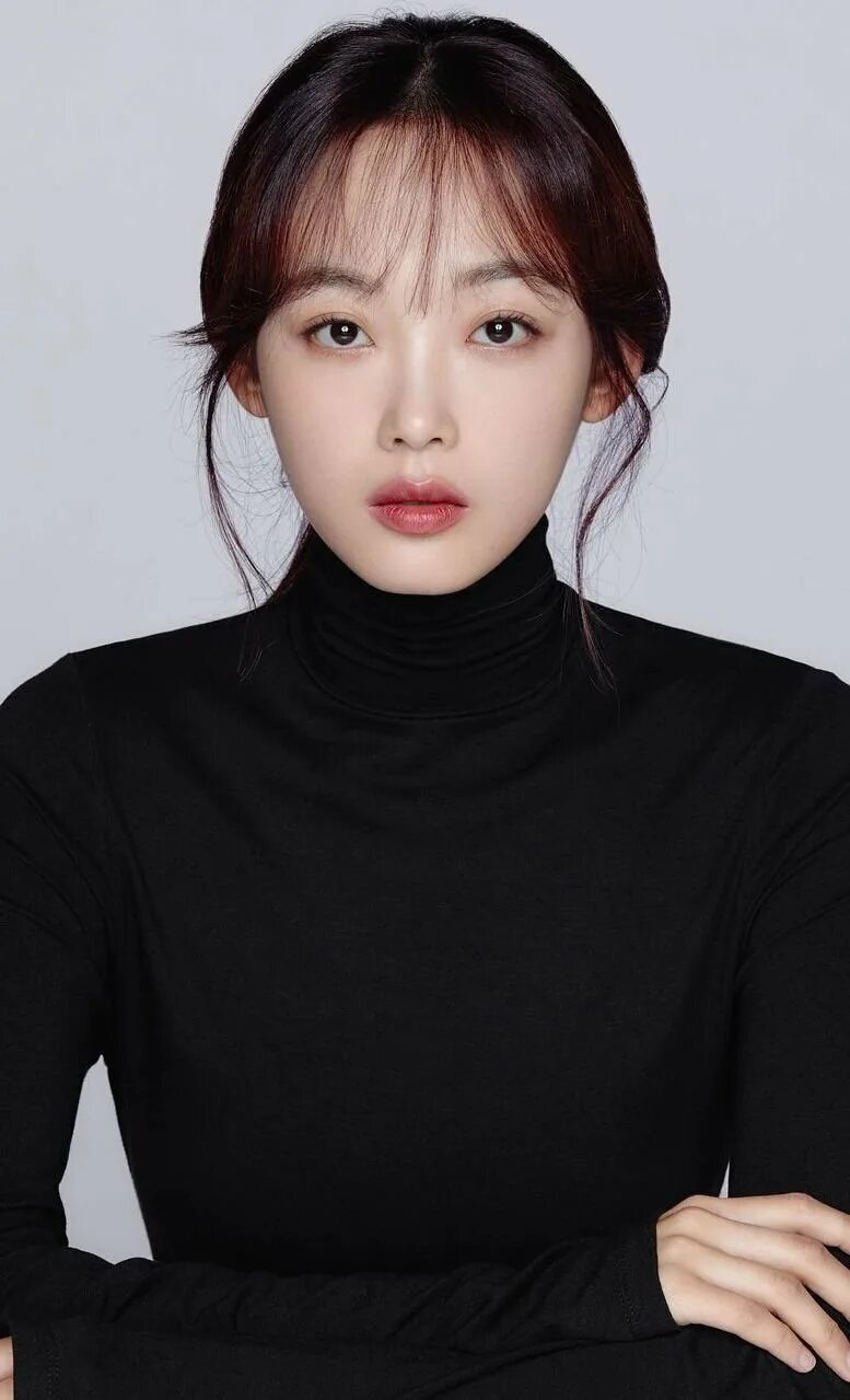 Чон ю-ми корейская актриса. Чон хон и ли юми. Lee yoo-mi squid game. Ю и ми 2023. Ю и ми 2023.