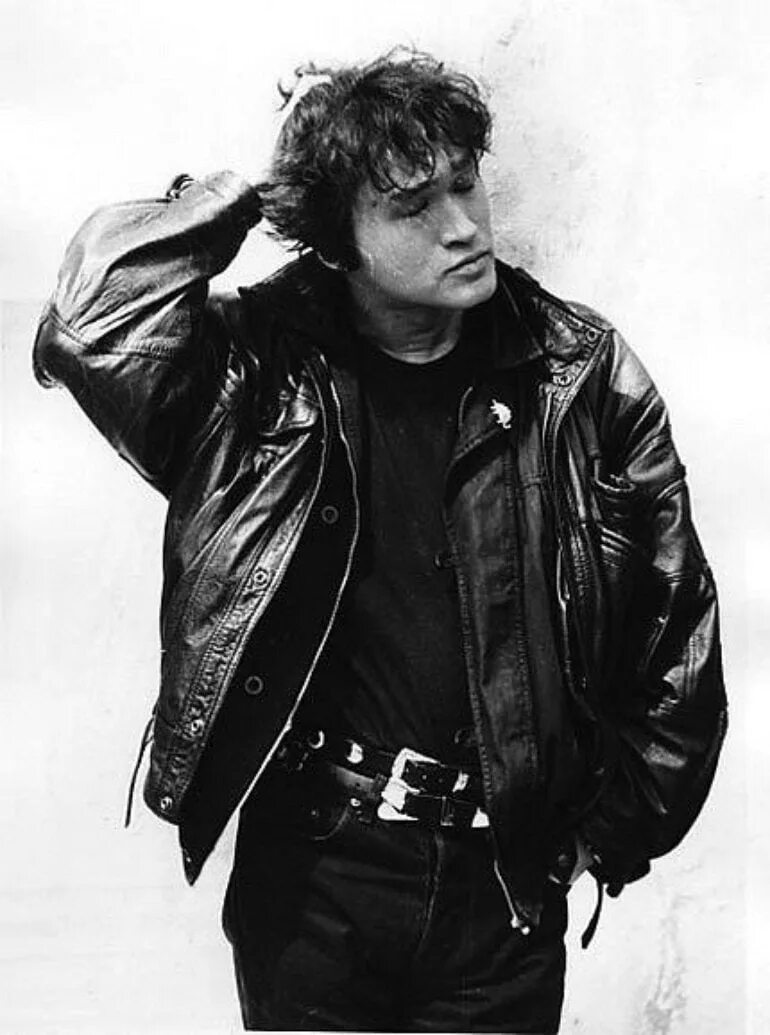 Брат цоя. Цой 4к. Науменко башлачев цой. Виктор цой 1975. Дети виктора цоя.