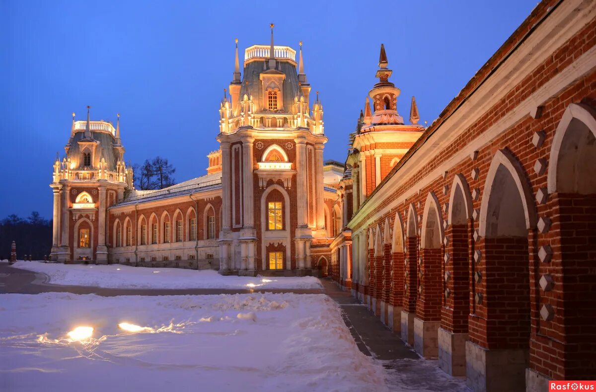 Парк зарядье москва зима. Места москвы которые стоит посетить зимой. Измайловский парк дворец. Измайловский кремль. Московский государственный объединенный музей-заповедник.