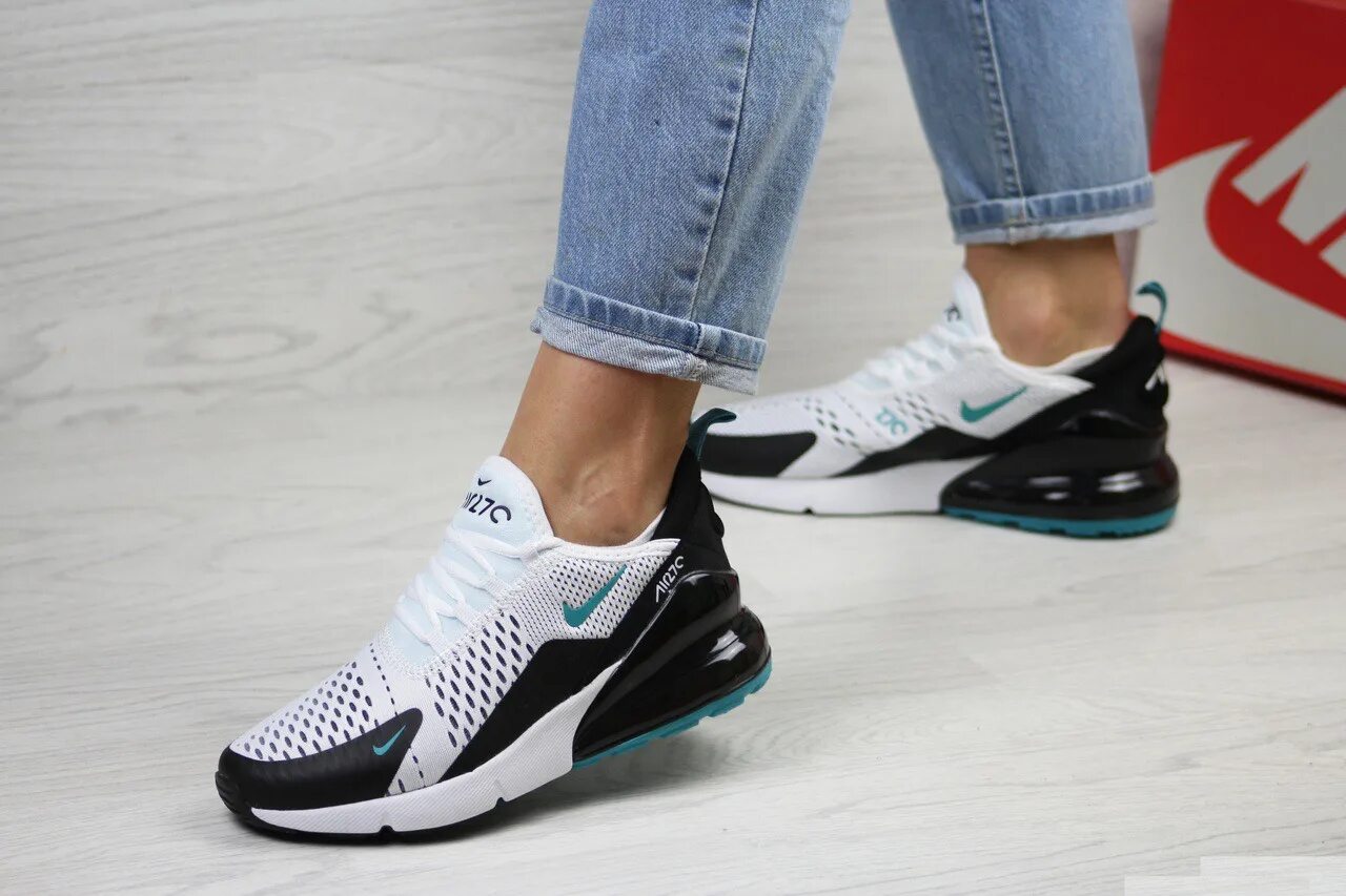 Найк с пяткой. Nike Air Max 270. Кроссовки найк АИР Макс 270. Найк АИР Макс 270 белые. Кроссовки Nike Air Max 270 женские.