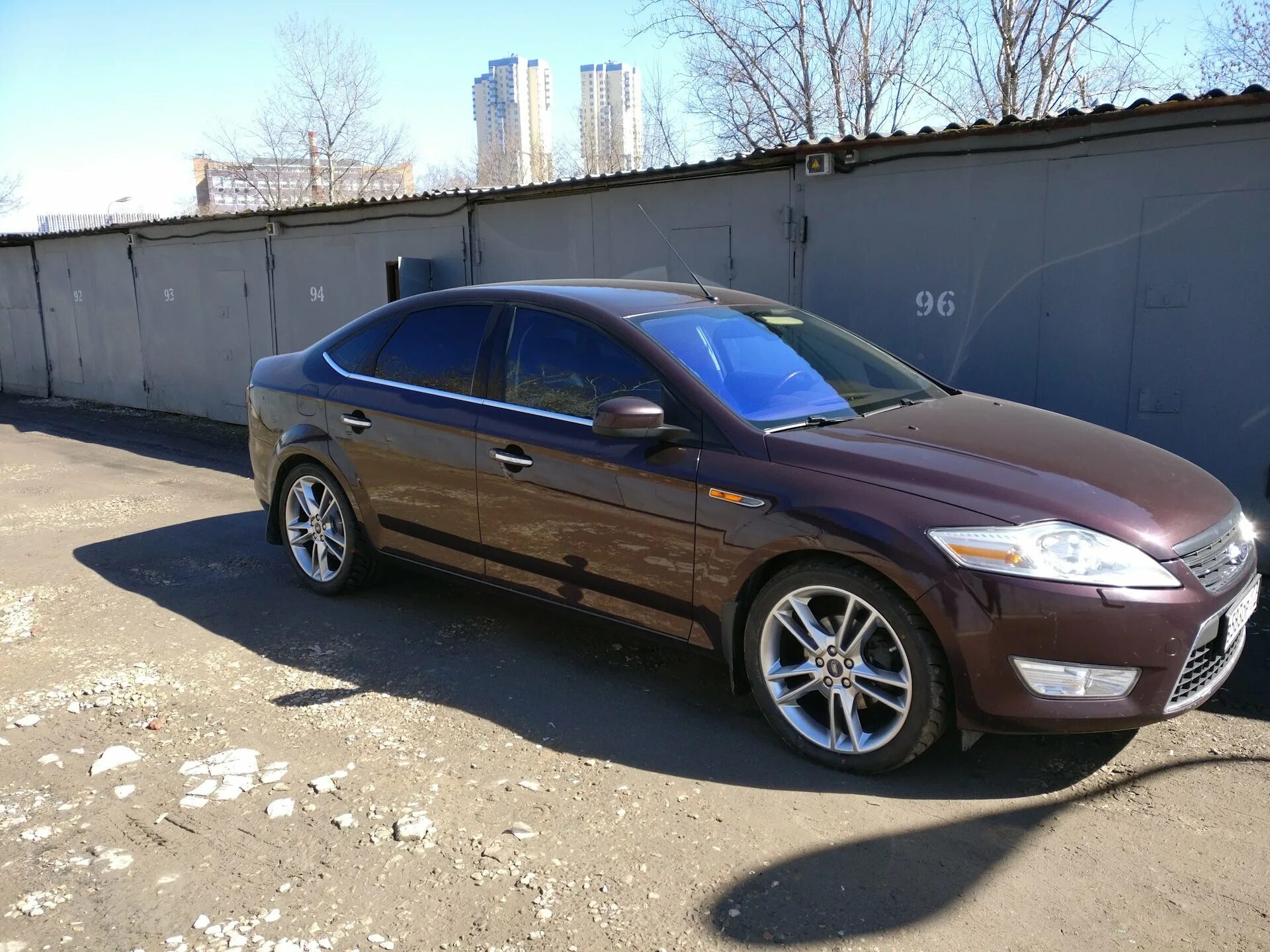 Купить диски на форд мондео. Мондео 4 r19. Форд Мондео 4 r19. Ford Mondeo 4 r20. Форд Мондео 4 на 19 дисках.