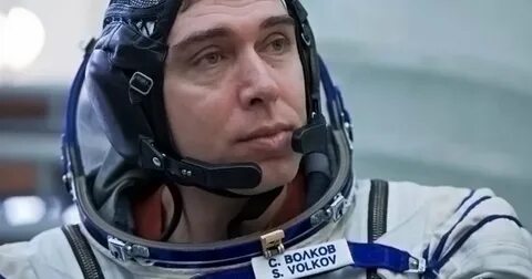 Кто из космонавтов волковых является родственниками