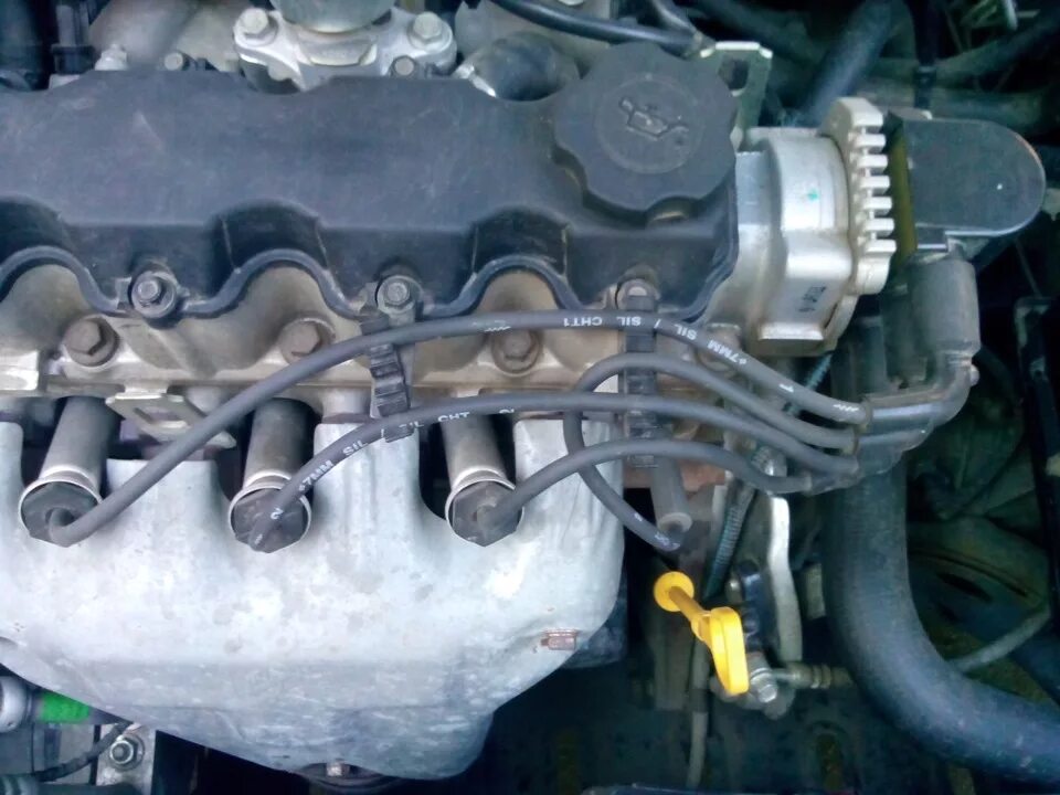 Подключение высоковольтных проводов ланос замена свечей и ВВ проводов Daewoo Lanos, 1,5 л, 2007 года своими руками DRIVE